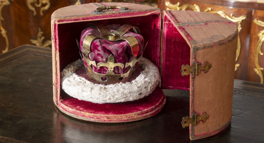Crown worn by Queen Anne on display at Blenheim Palace